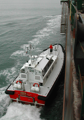 Vedette ORCA de Pilote BX à l'embarquement sur un cargo