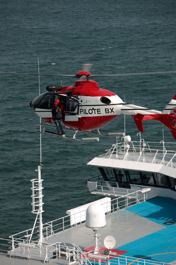 Hélicoptère Pilote BX à l'hélitreuillage